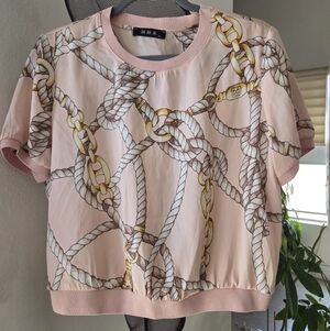 Women’s Pink Lounge Set.